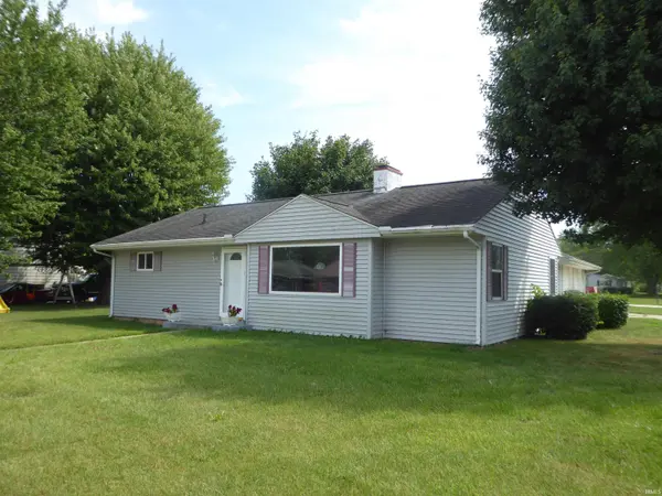 411 Joy ST, Ligonier, IN 46767-1215