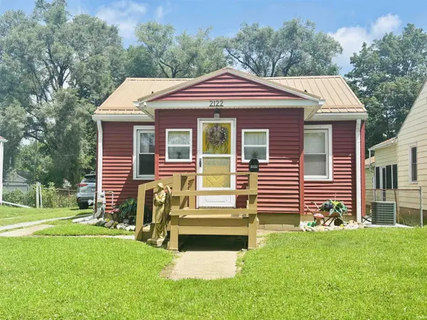 2122 Meharry ST, Lafayette, IN 47904