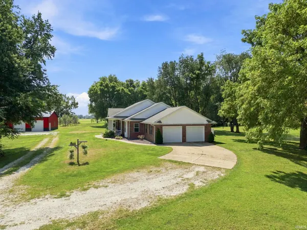 807 Bennett RD, Linden, IN 47955