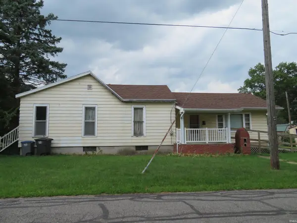 1300 Laurel ST, Elkhart, IN 46514-1844