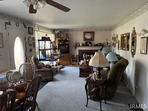 206 S Ellen ST, Elnora, IN 47529