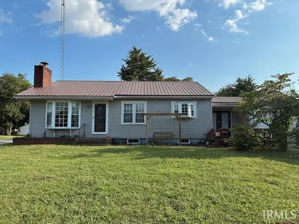 206 S Ellen ST, Elnora, IN 47529