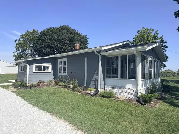 9419 E 400 North RD, Van Buren, IN 46991