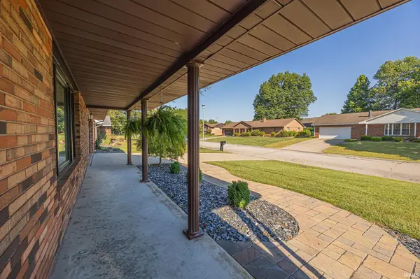 1425 W 4th ST, Jasper, IN 47546