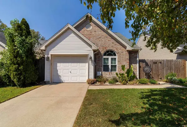 5871 River Walk CIR, Newburgh, IN 47630