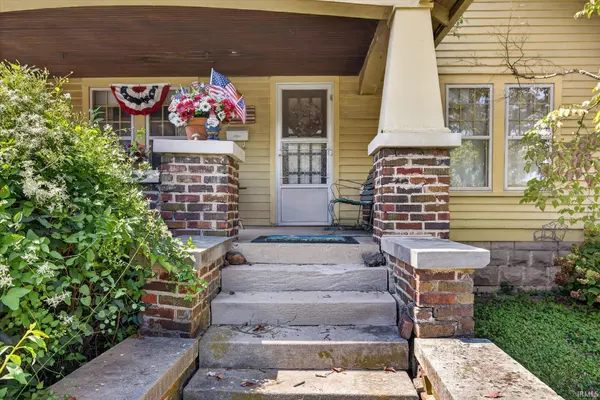 920 S Rogers ST, Bloomington, IN 47403-4719