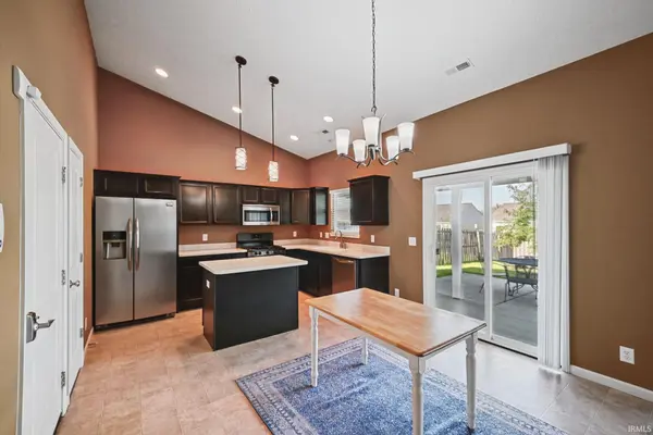 2906 Limestone LN, Lafayette, IN 47909