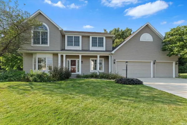 601 Finch DR, South Bend, IN 46614