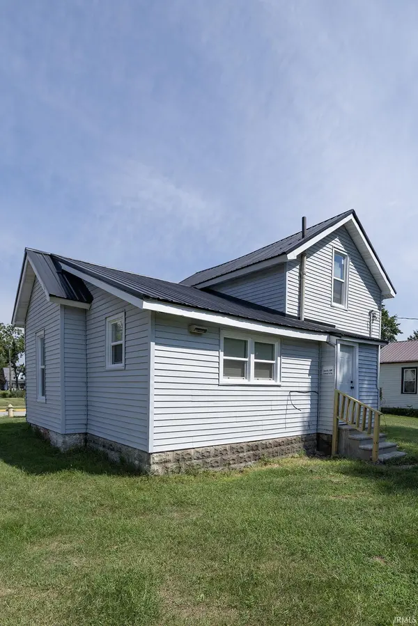 601 Aspenwald ***, Elkhart, IN 46516