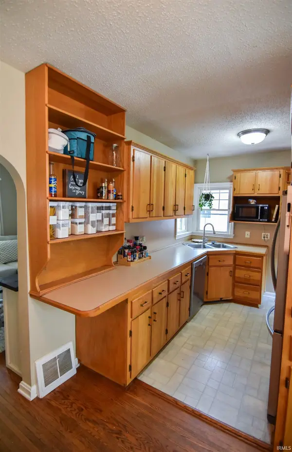 2113 E Chandler AVE, Evansville, IN 47714