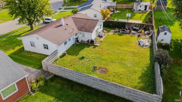 518 Cherry LN, Gas City, IN 46933
