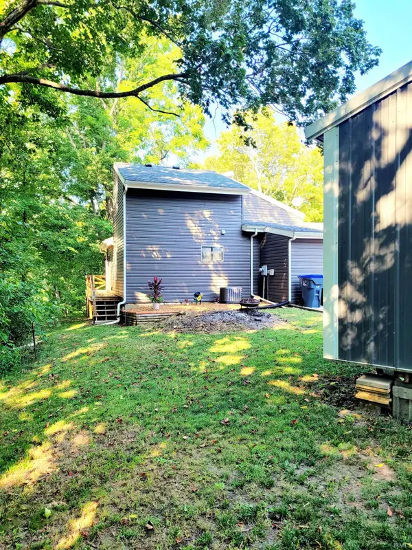 329 W North ST, Delphi, IN 46923