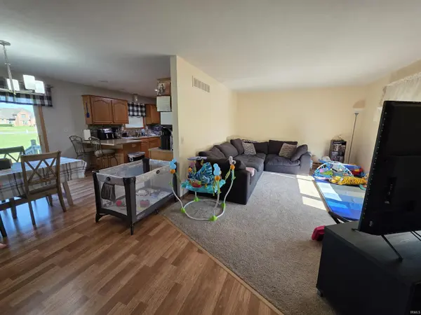 11867 Red Bud DR, Plymouth, IN 46563-7662