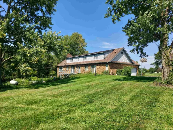 12124 Leo RD, Fort Wayne, IN 46845