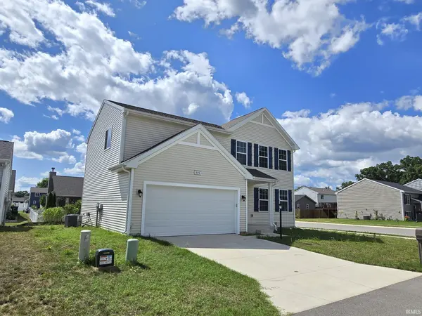 1929 Blue Stem CT, Mishawaka, IN 46544-6882
