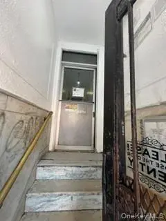 41-26 74th ST, Elmhurst, NY 11373