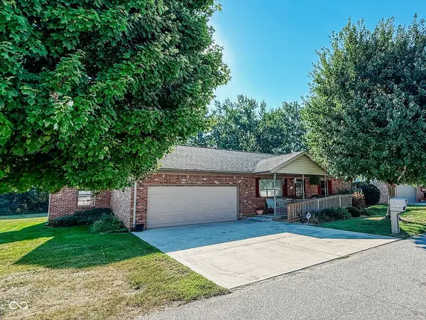 70 N Deer Cliff DR, Crawfordsville, IN 47933