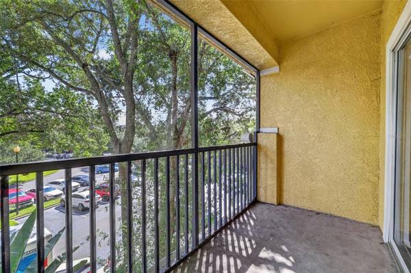 10103 COURTNEY OAKS CIR #302, Tampa, FL, 33619 photo 18