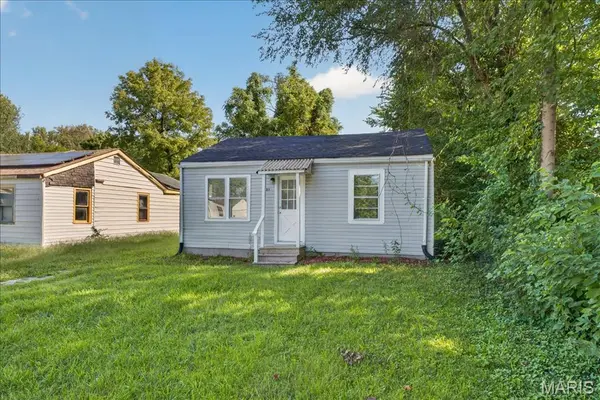223 Nadine ST, Cahokia, IL 62206