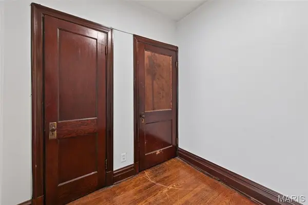 2649 Winnebago ST, St Louis, MO 63118