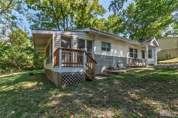 4291 Lakeview DR, Hillsboro, MO 63050