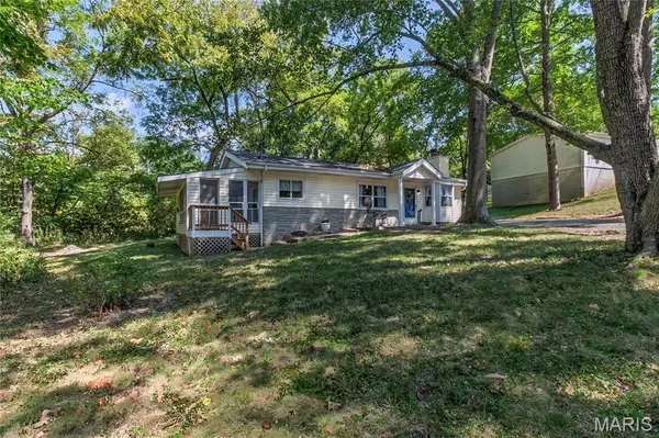 4291 Lakeview DR, Hillsboro, MO 63050