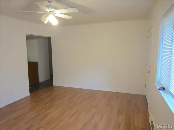 1103 Northdale AVE, St Louis, MO 63138
