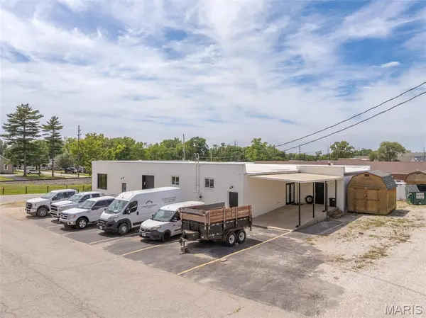 221 E 1st ST, Wright City, MO 63390