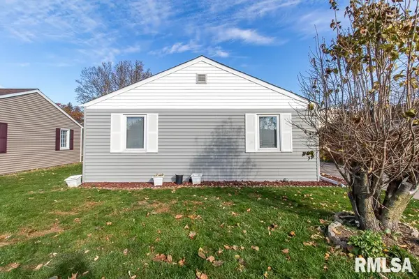 3705 14TH AVE, Moline, IL 61265