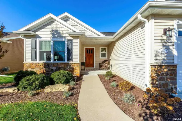 3428 MEADOW CIR E, Milan, IL 61264