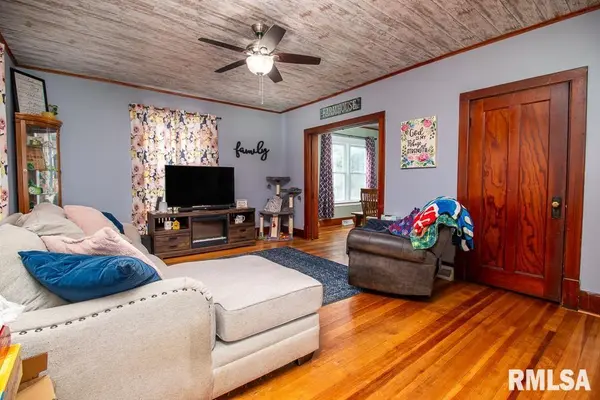 406 S DEPOT ST, Annawan, IL 61234