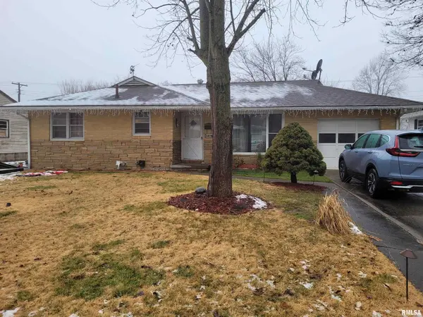 1410 Beard ST, Beardstown, IL 62618