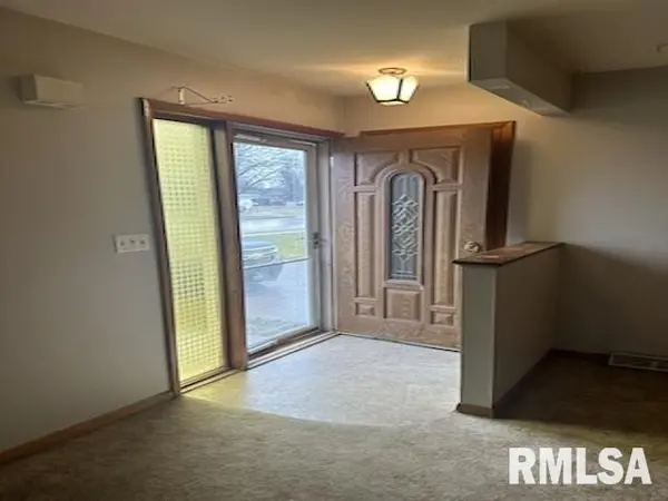 1301 7TH AVE, Camanche, IA 52730