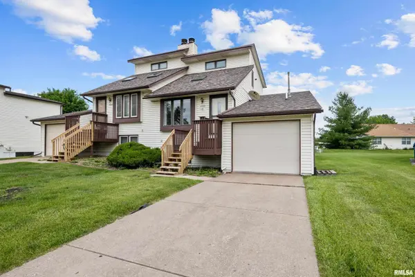 4208 LAUREL CT, Davenport, IA 52804
