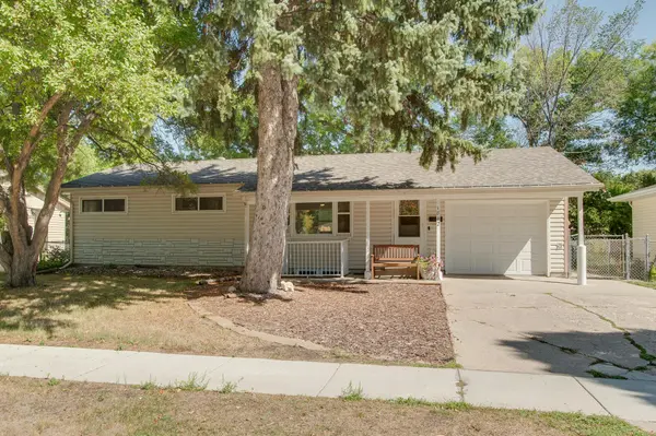 1842 15th ST S, Fargo, ND 58103