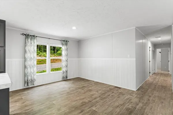 303 Smith Mountain Road, Dunlap, TN 37327