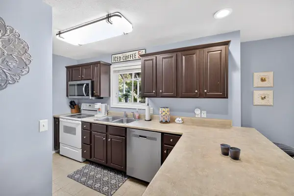 11 Par LN #Apt 3, Branson West, MO 65737
