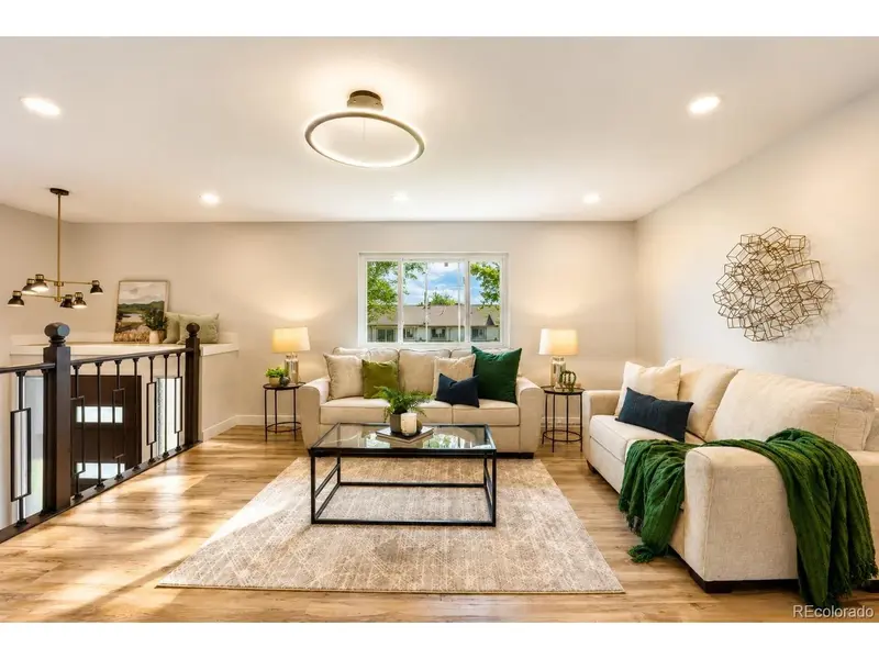 56352 Sunset, Strasburg, CO 80136
