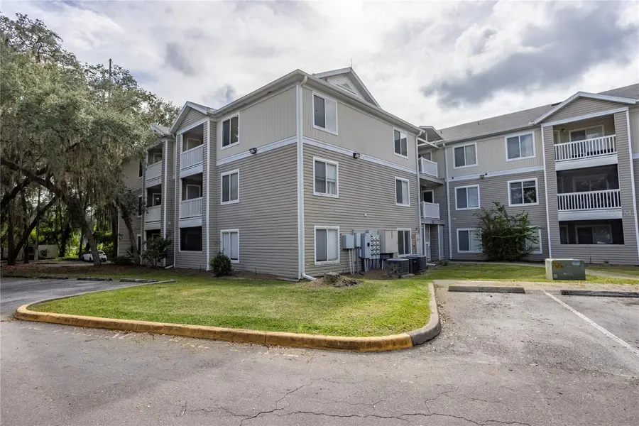 4000 SW 23RD ST #1-202, Gainesville, FL 32608
