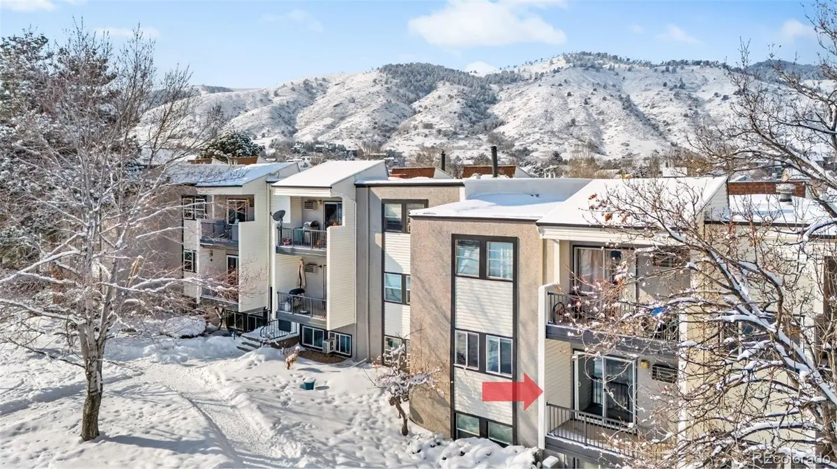 1400 Golden CIR #202, Golden, CO 80401