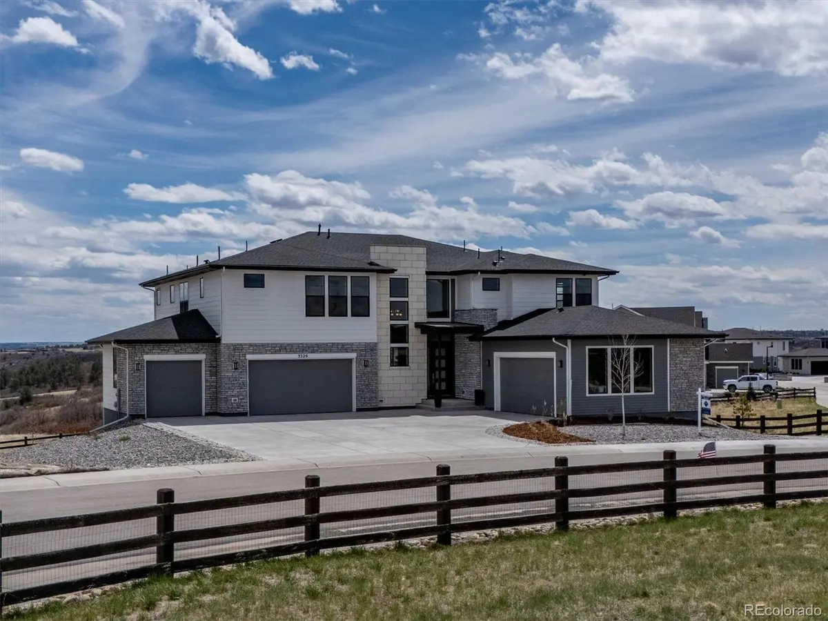 3226 Wingspan PT, Castle Rock, CO 80108