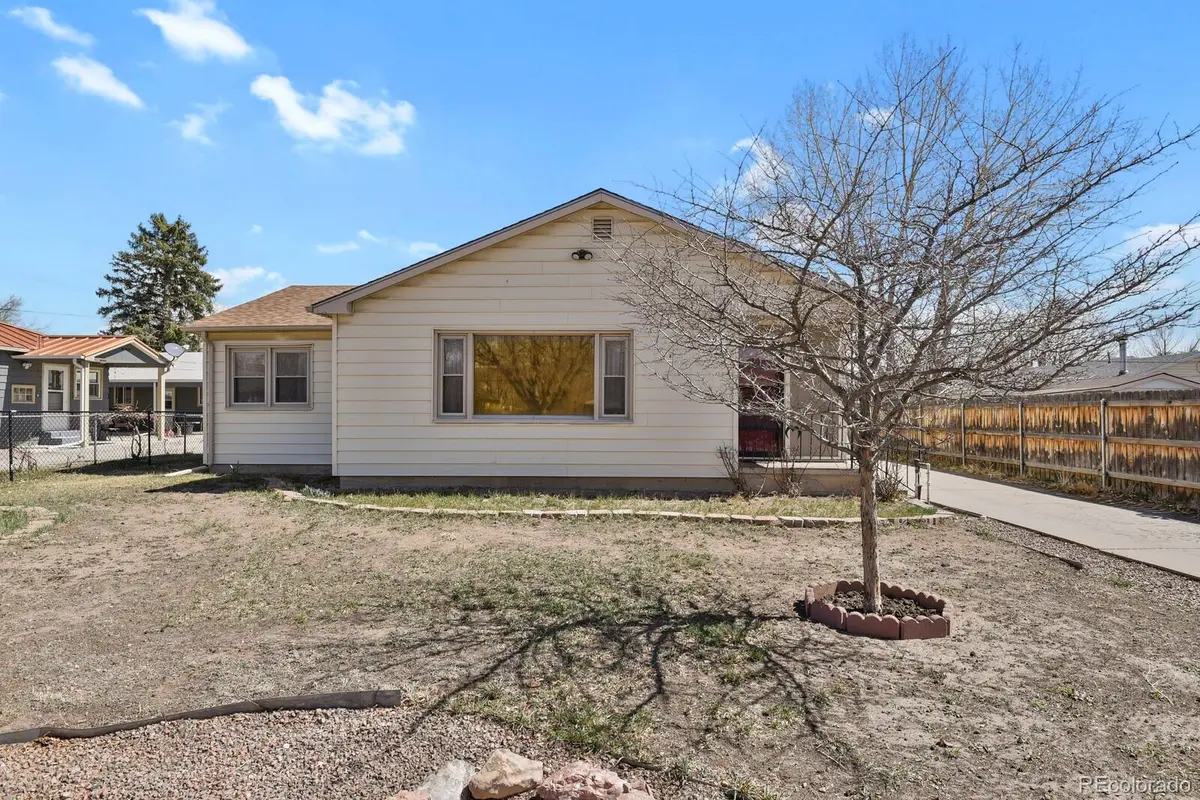 102 Park LN, Canon City, CO 81212