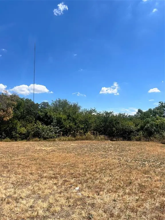 243 City View Circle, Cedar Hill, TX 75104