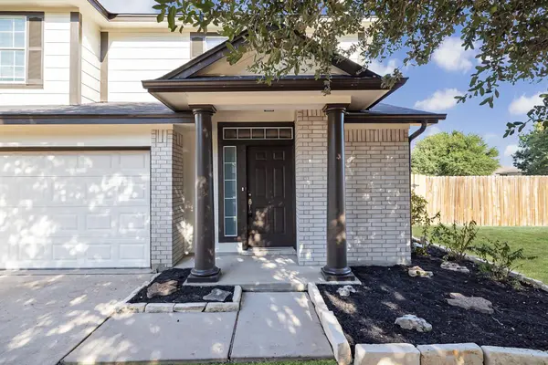 502 Garrett CT, Hutto, TX 78634