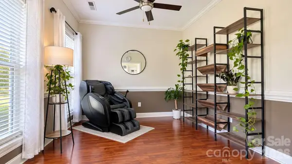 2002 Hemby Commons Pkwy, Indian Trail, NC 28079