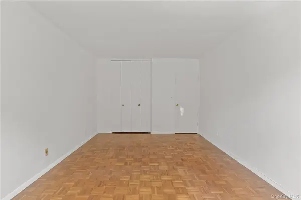 56 Doyer AVE #2C, White Plains, NY 10605