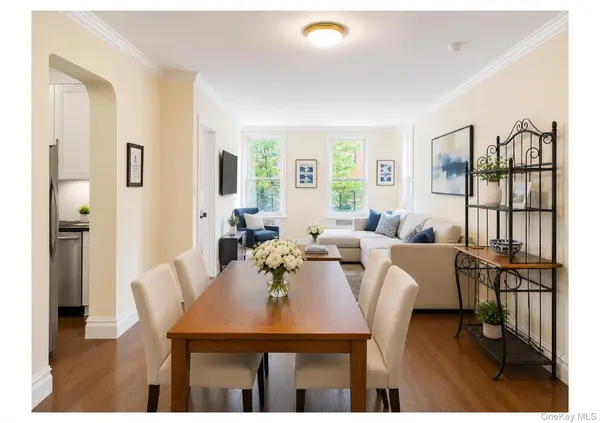73-12 35th AVE #D32, Jackson Heights, NY 11372