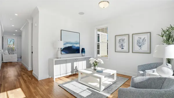 401 East Loop DR #401, Westhampton Beach, NY 11978