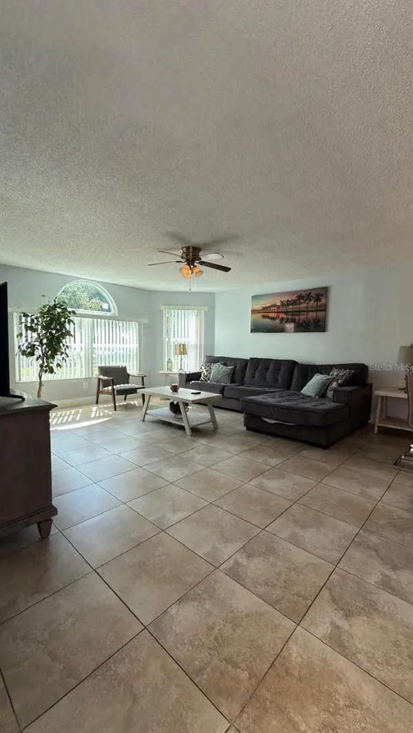 5009 LAGUNA BAY CIR #41, Kissimmee, FL 34746