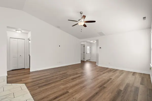 14046 Nantucket DR, Cedar Lake, IN 46303